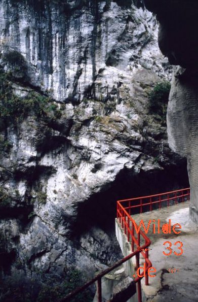 Taroko Gorge #4, Taiwan, 1990